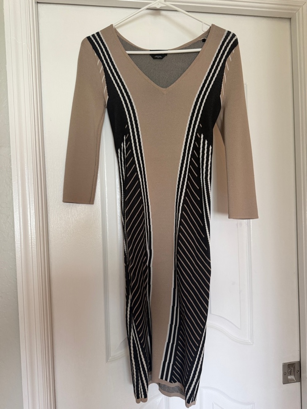 bebe Beige and Black V‑Neck Midi Dress with Stripe Panels